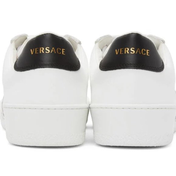 Versace - Picture 2 of 9